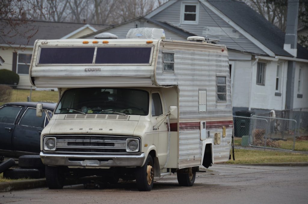 Photo trailer home movers