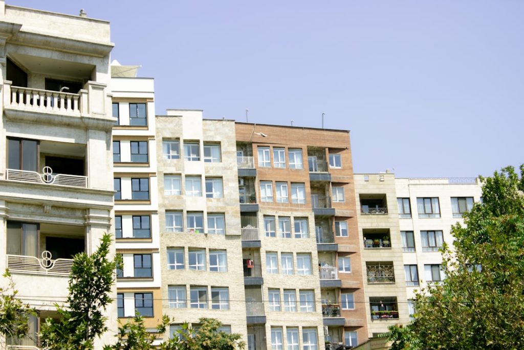 Photo manufactured housing insurance